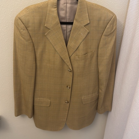 Men’s, size 40, pure silk, three button, sport coat, very professional - Picture 7 of 7
